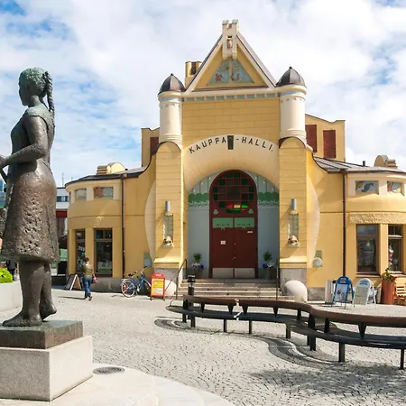 Stylish In The Centre Daire *