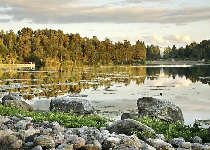 Stylish In The Centre Daire