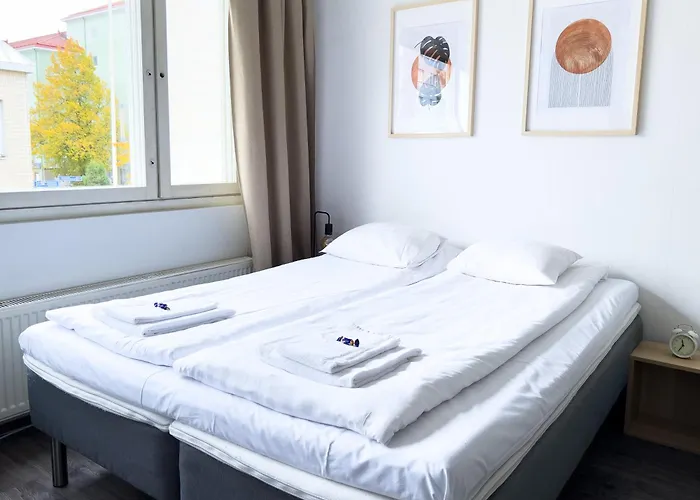 Stylish In The Centre Daire